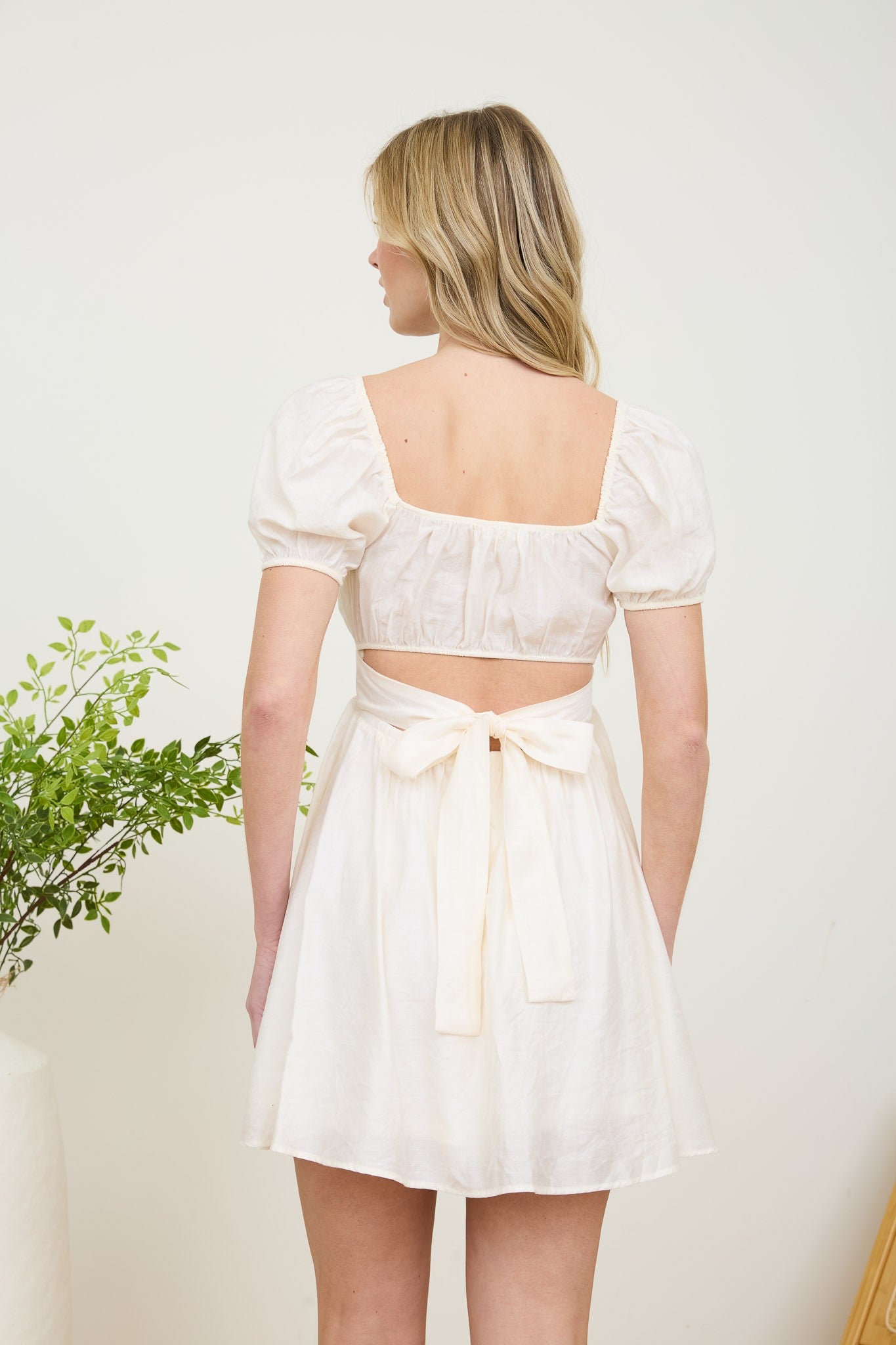 Blu Pepper - White mini dress