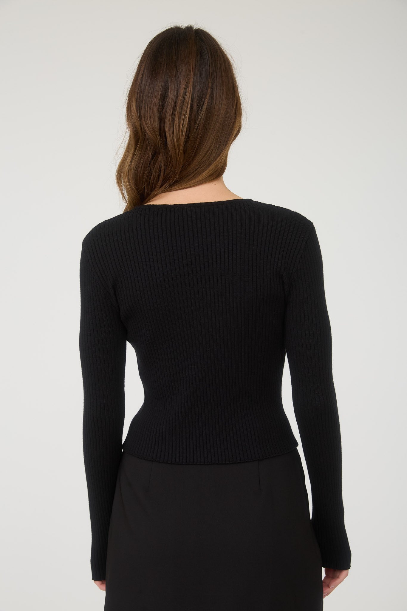Studio by the workshop - cardigan noir avec boucles