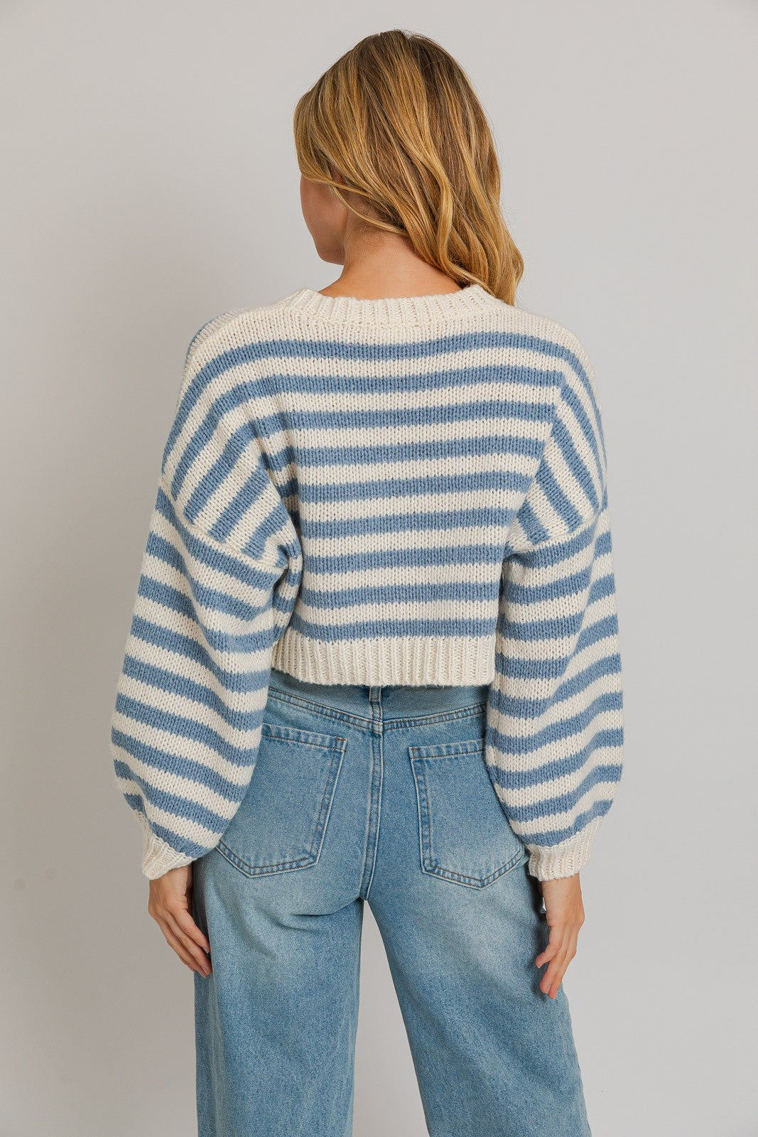 Le Lis - v-neck blue striped sweater