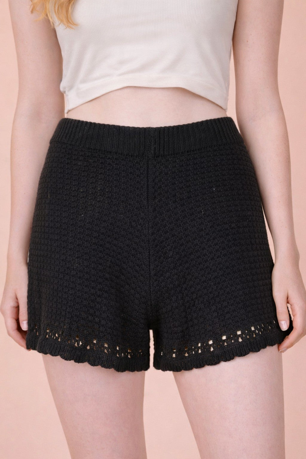 New In - short en maille noir